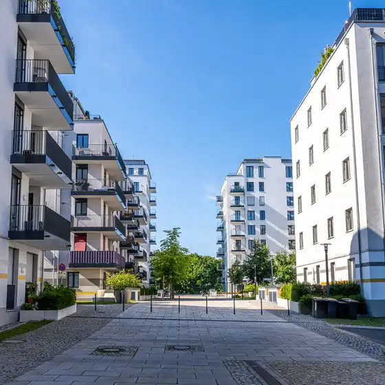 Mehrere Gebäude eines Gebäudekomplexes