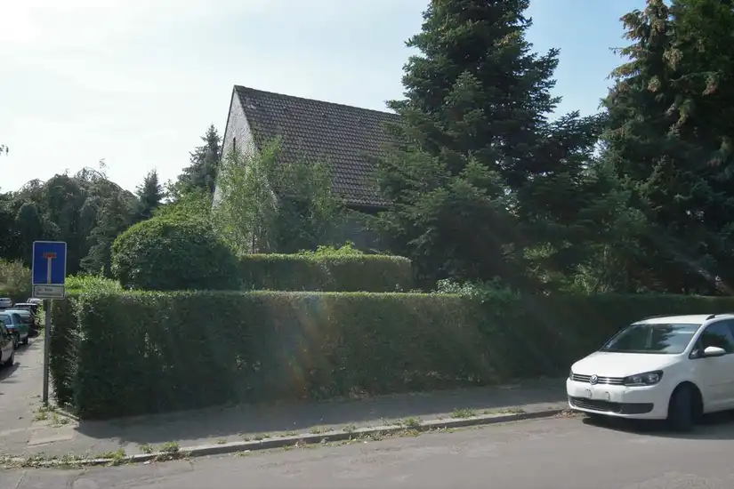 Außenansicht Straßenseite