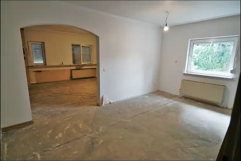 Zimmer EG hinten