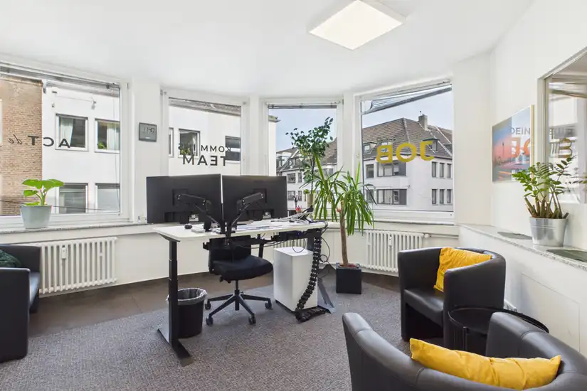Büro 2