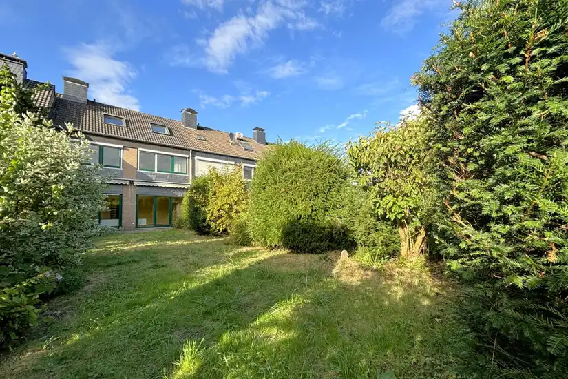 Außenansicht (hinten)