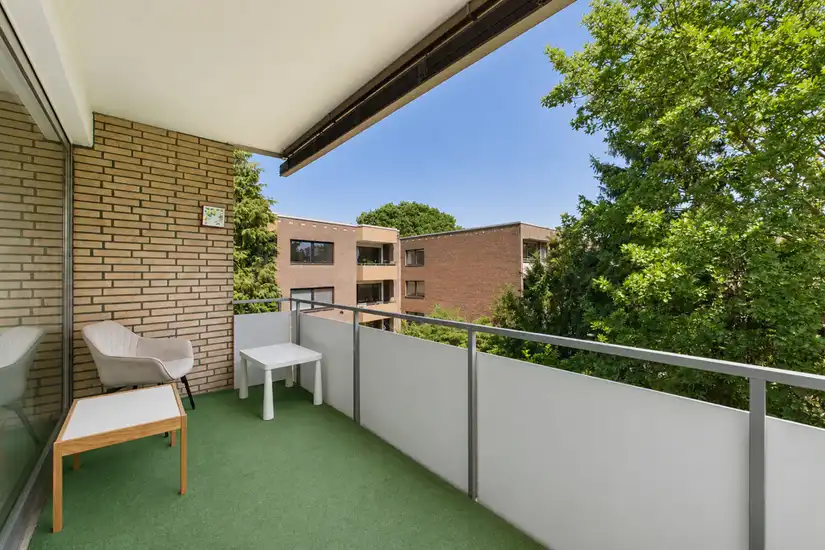 Balkon 1