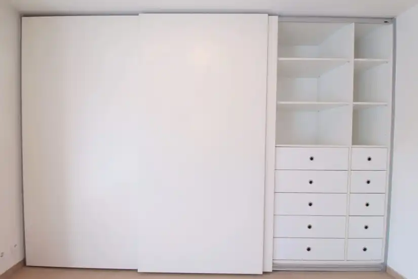 Einbauschrank (Schlafzimmer)