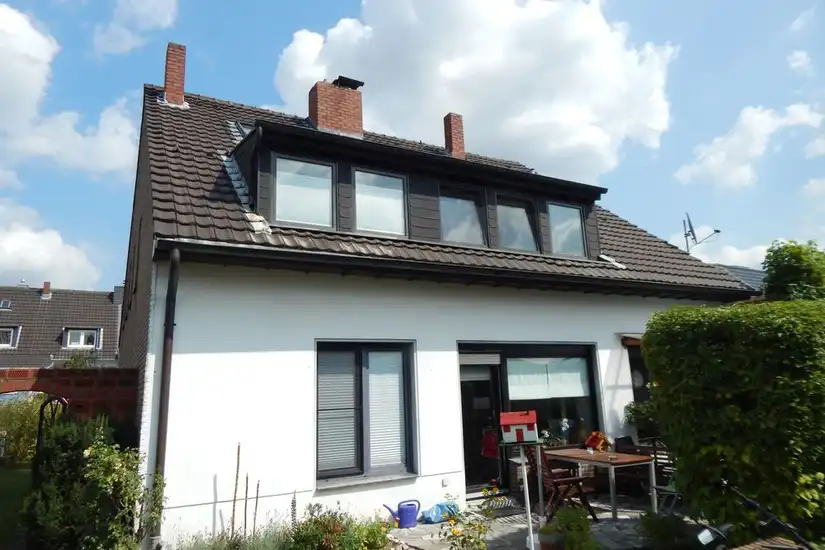 Gartenansicht Haus