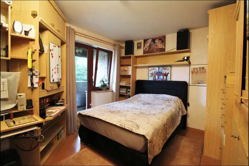 2. Schlafzimmer 