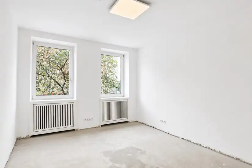 Büro 1